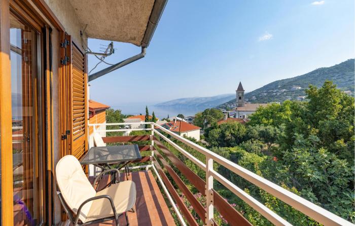 Cozy Apartment In Sveti Juraj With Wifi