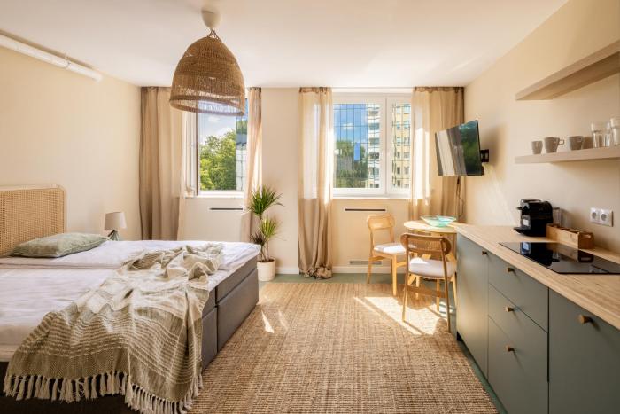 Four Seasons Old Town - Spring