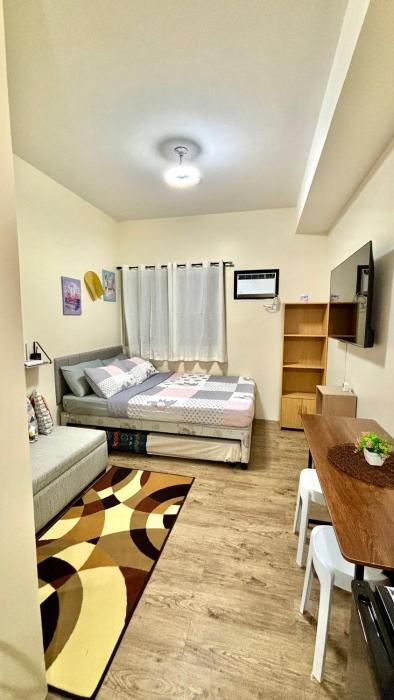 Cozy Studio Condo Unit at Fullerton Suites