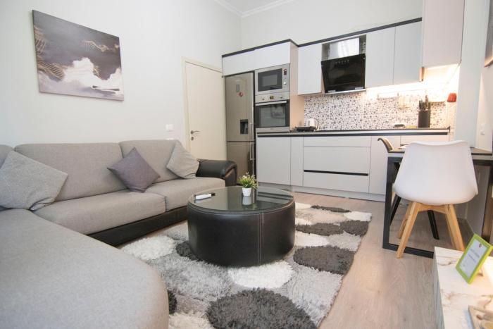 Lords Home Tirana Center