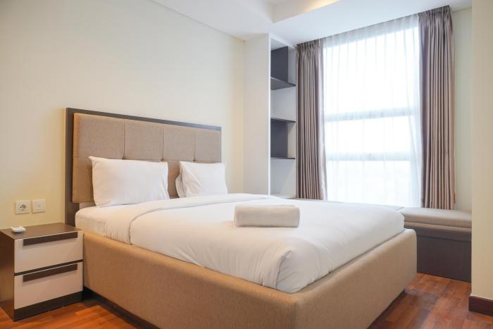 Nice and Comfort 2BR Apartment at The Kencana Residence By Travelio