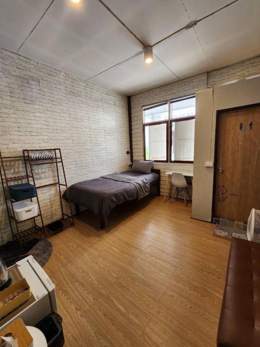 207-Olan Place Homely room Free Wi-Fi and Near BTS line