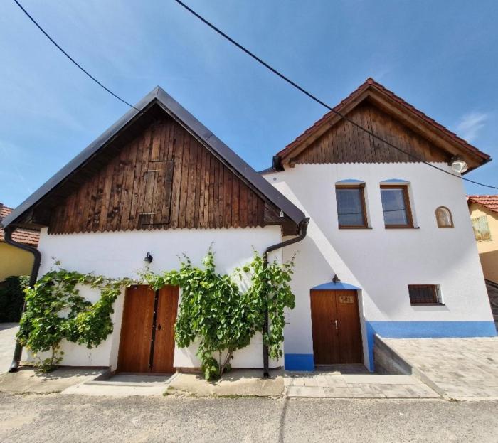 Apartmány pod pergolou