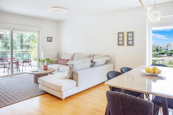 Bright and Luxurious 2BR Home in Central Glyfada