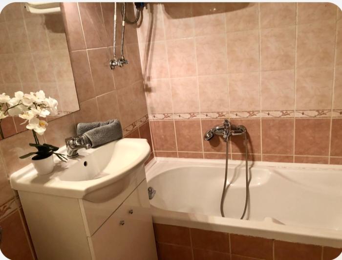 Sunny Buda Apartment