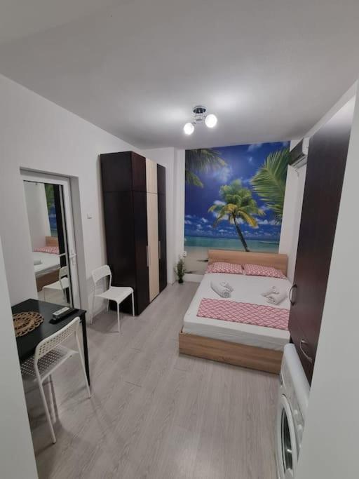 Cute & Cozy in Varna