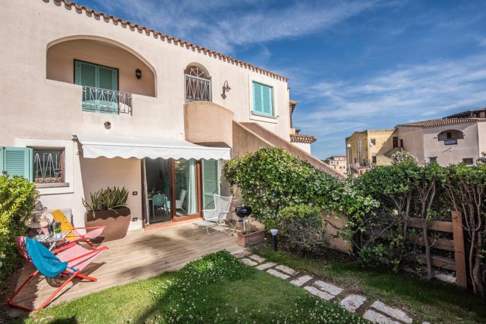 Mono Le Vele 700m From The Beach - Happy Rentals