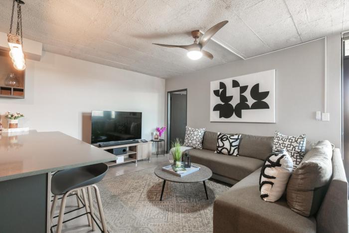 Stylish Stunner in Circa 205