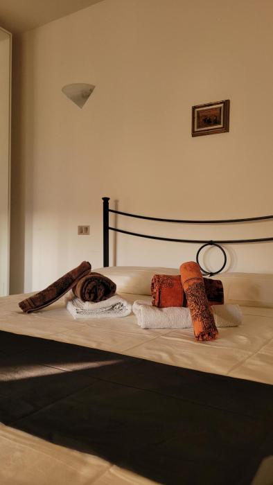 Urban Nest Modern Apt with Parking