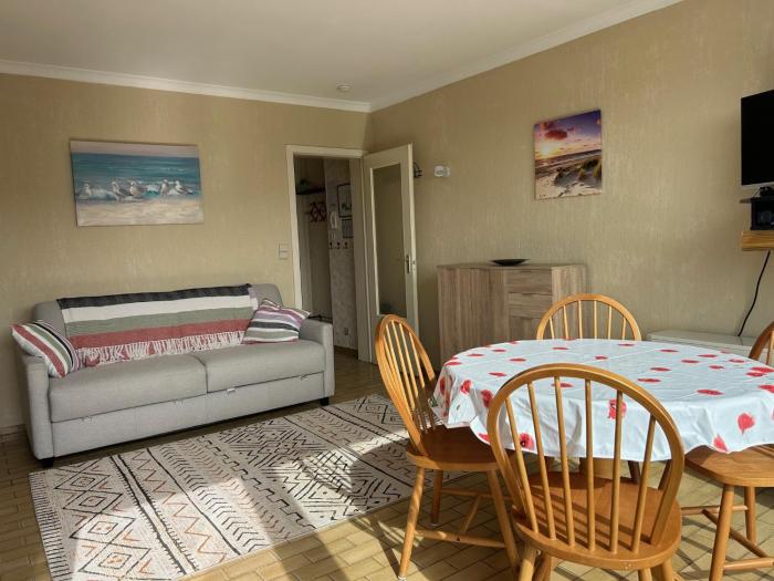 Zouaaf 0502 - studio tot 4p - zijdelings zeezicht