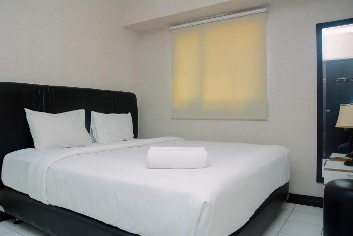 Cozy and Elegant 1BR at The Wave Apartment Kuningan By Travelio