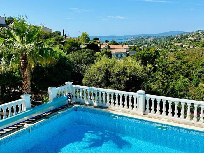 Villa moderne 6 CH pour 12 avec piscine privée, clim et parking aux Issambres - FR-1-768-24