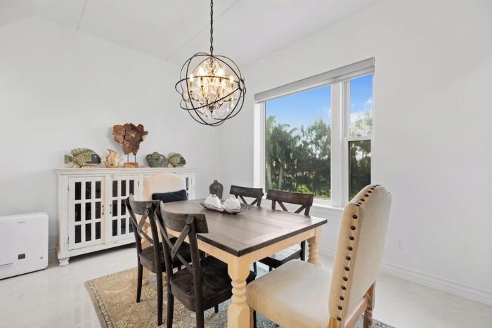 Fishermans Landing on The Bay- Las Marinas