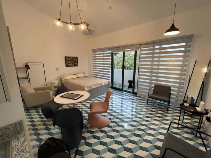 Estilo y Comodidad en Casco Antiguo ApartaEstudio