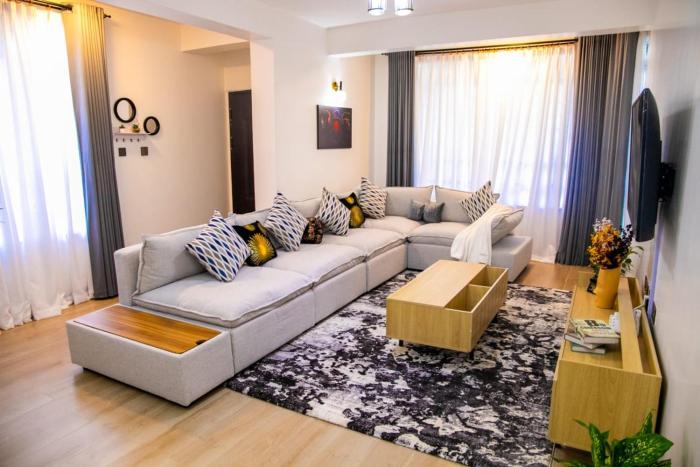 Azania Tranquil homes -opposite Movenpick hotel, walking distance to sankara hotel