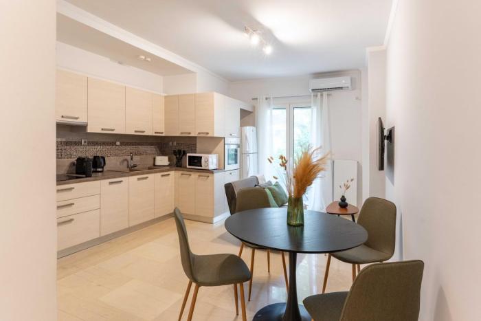 Phaedrus Living Alimos Edem Beach Flat