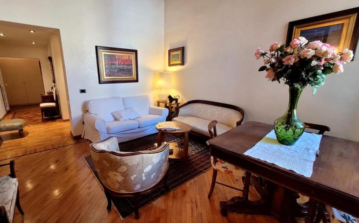 Florence Art Apartment