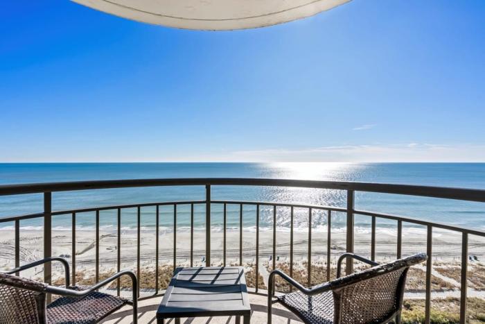 Meridian Plaza Oceanfront Unit 1402