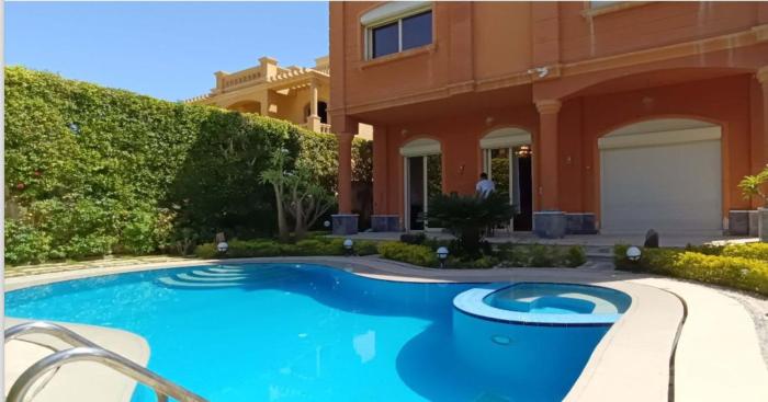 villa in shekh zaid cairo