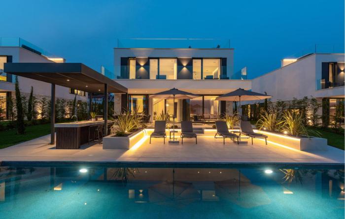 Lovely Home In Nova Vas With Sauna