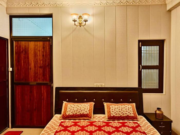 Raj Homestay Kashi