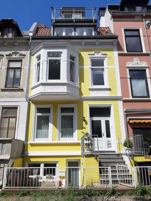 Gemütliche Wohnung mit geteiltem Essbereich am Rande des Bremer Viertel