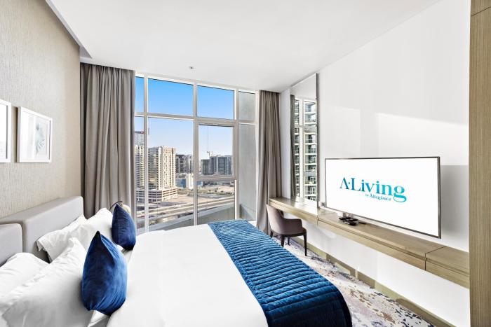 ALiving Modern Studio I Canal View I DAMAC Maison Prive A- 1102