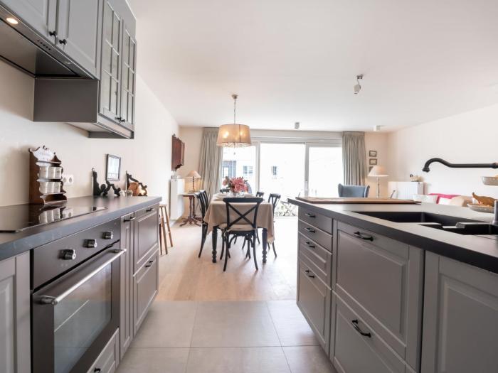 Apartment Lucette quiet but central by Interhome