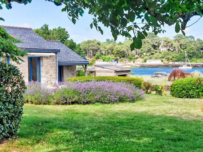 Holiday Home La petite Pen Er Hoët by Interhome