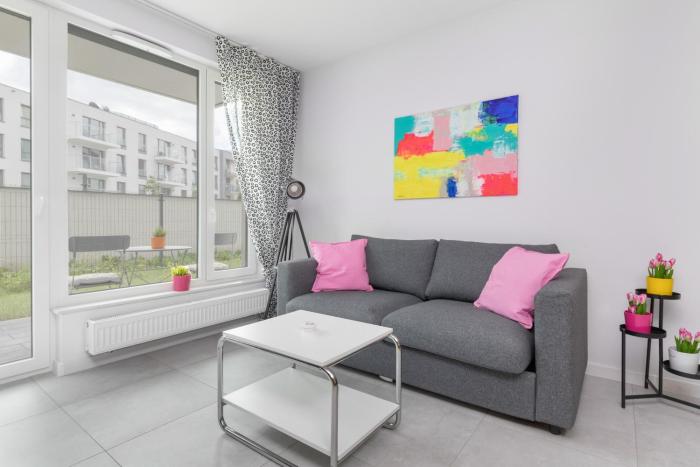 Sea and Stadium Apartments in good design with Parking & Garden by Rent like home