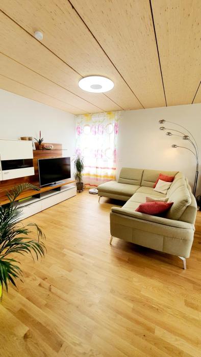 4 Zi-Wohnung 106m2 nahe Stuttgart Airport