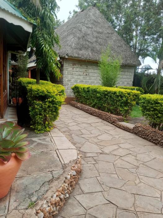 Pine Breeze Getaway LUKENYA