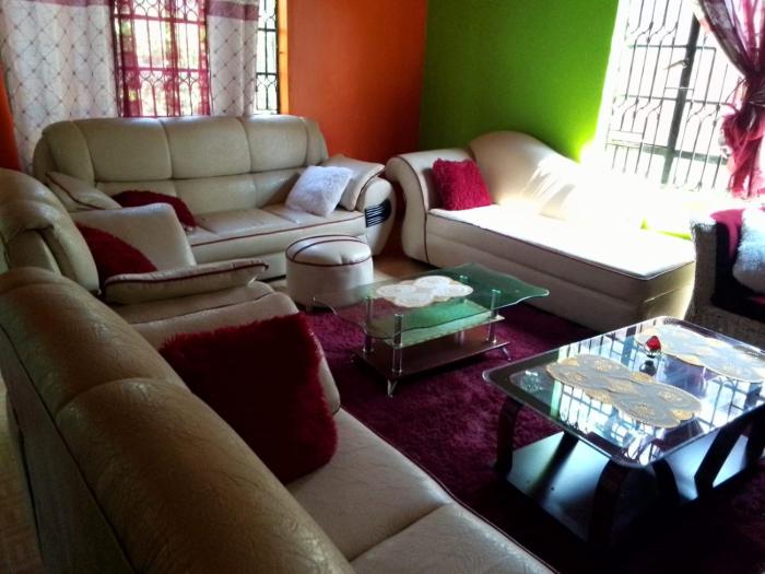 3 Bed Guesthouse with with Water, Electricity Wifi