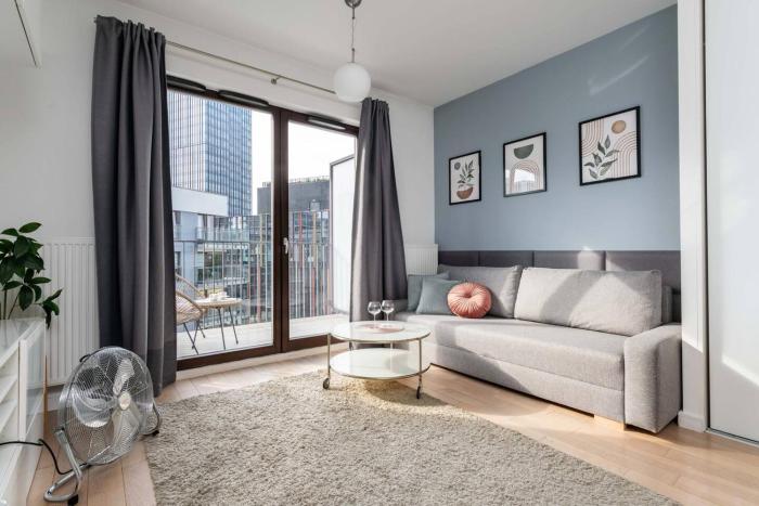 Blue Sky Studio - Burakowska