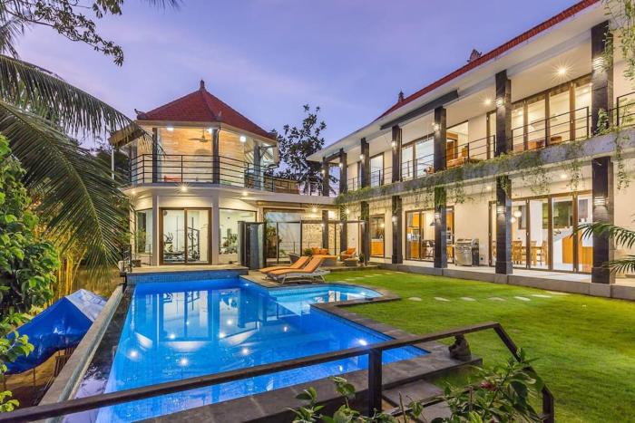 Amazing Ocean View Villa, 2 min walk to the beach