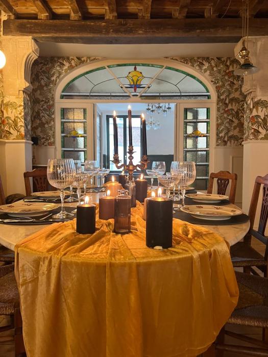 La Petite Foret Art Deco Apartment in Brussels