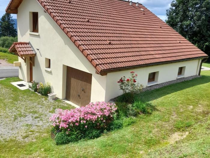 Maison rénovée confortable, superbe vue, animaux admis - FR-1-589-161