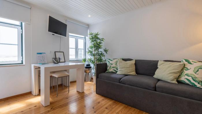 Fancy Alfama Apartment by LovelyStay