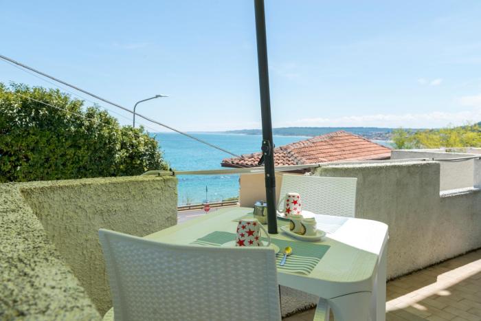 Casa fronte mare al Cavalluccio