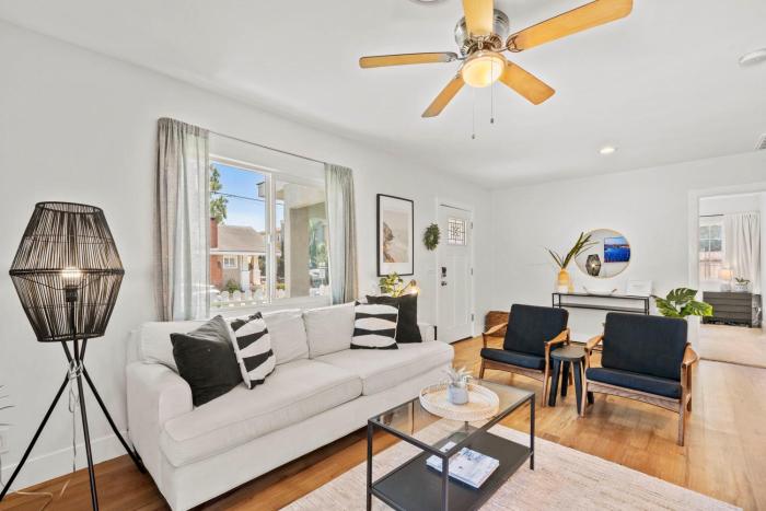 Luxury on Lewis By Cardo - Jacuzzi Fire Pit