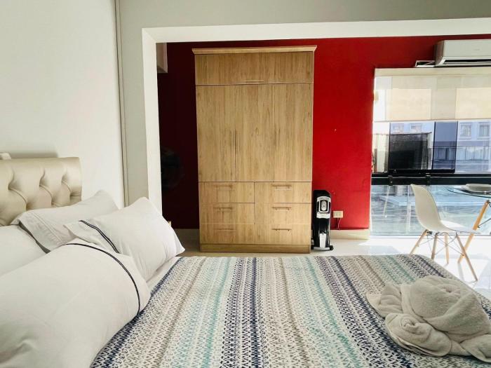 Chateau Studios by Vibrant