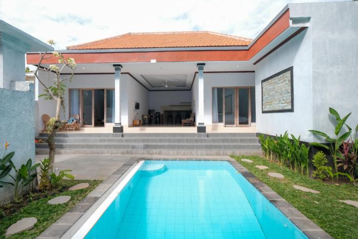 Riverside Villa in Canggu