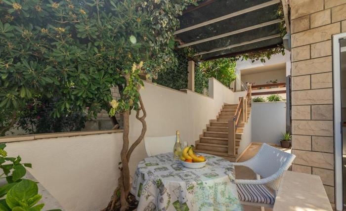 Studio apartman Bella