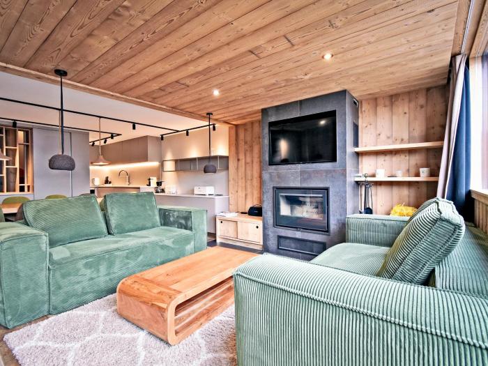 Chalet familial 12 pers avec jacuzzi et ski-inski-out - FR-1-613B-40