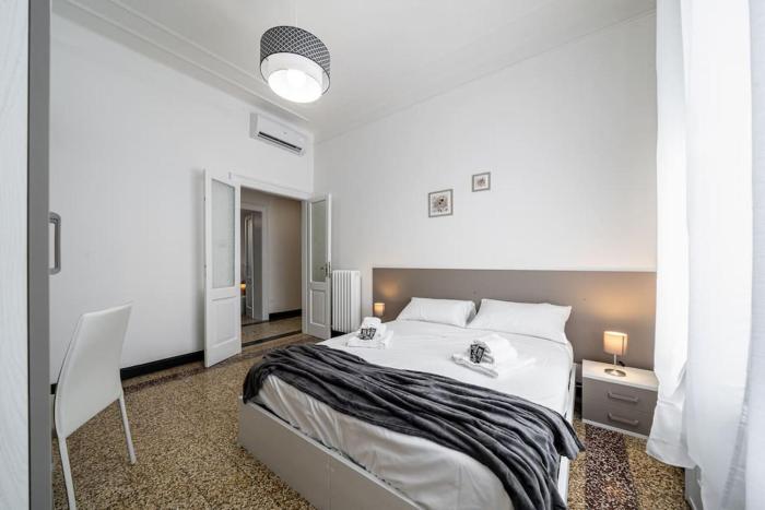 FERRARI - Stazione e centro città