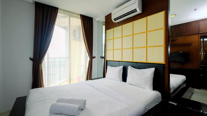 Simple and Comfort Studio Apartment at Mangga Dua Residence By Travelio