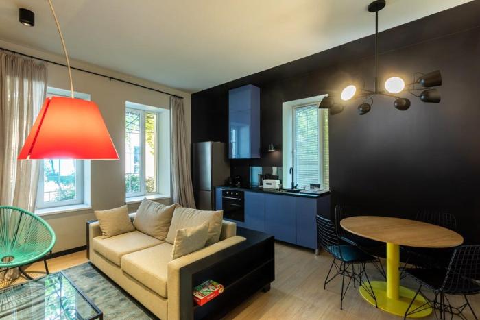 Newly Renovated Modern 2BR Apartment near Fabrika