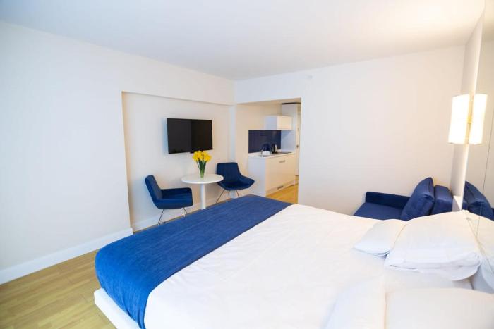 Studio Apartment In Orbi Tower