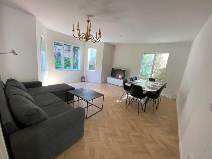 Apart City Rentals - City Center - Free Parking