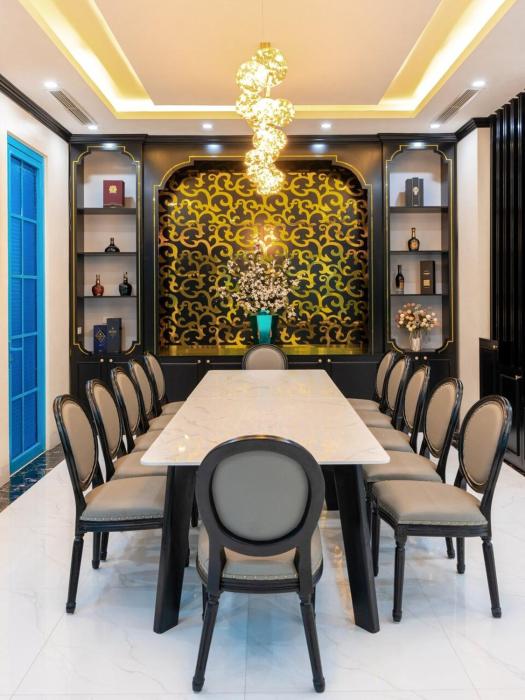 Villa 6 Ngủ - Sát biển - Bể bơi riêng - Trung tâm Bãi Cháy